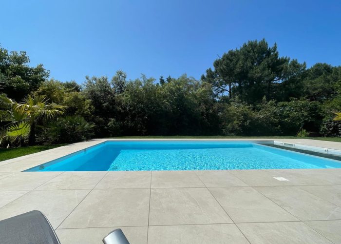 villa-courlis-location-maison-piscine-villa.jpg